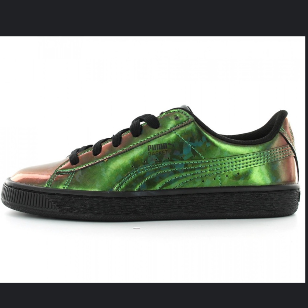 Puma basket classic black holographic